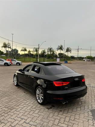 AUDI A3 1.8 TFSI SEDAN AMBITION 16V 180CV GASOLINA 4P AUTOMÁTICO
